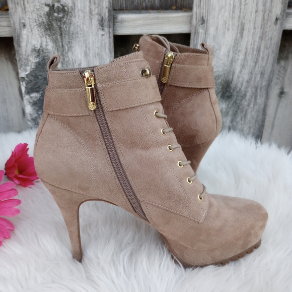Guess Faux Suede Nude Luggy Buckle Platform Booties - Picture 3 of 15